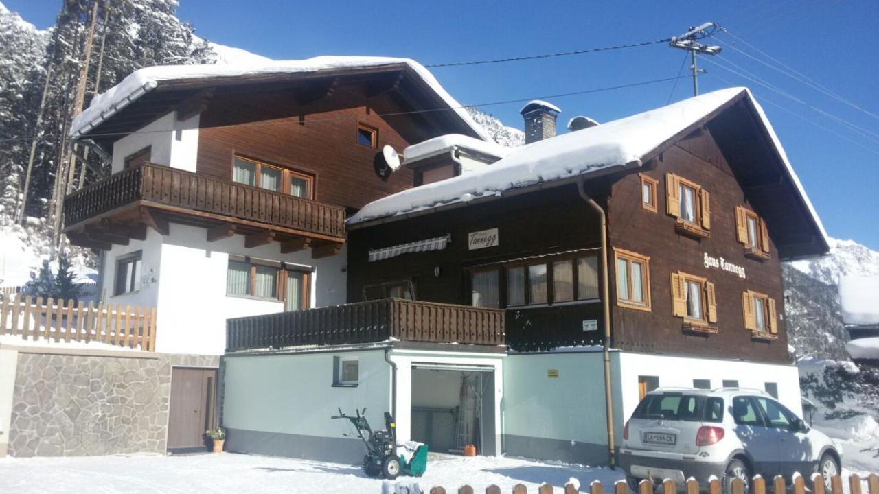 Haus Tannegg Bed & Breakfast Pettneu am Arlberg Eksteriør bilde